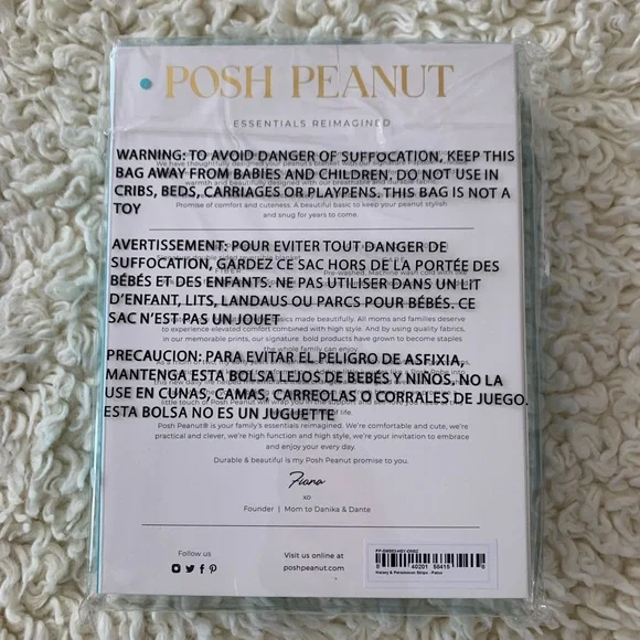 Posh Peanut Reversible Patoo / Blanket - NIB - Picture 2 of 3